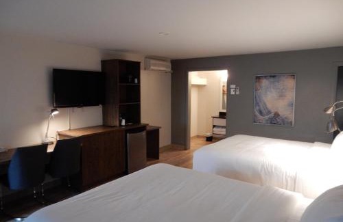 Beresford Hotel | Dannys Suites, SureStay Collection by Best Western