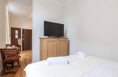 Dansaert Apartment | Dansaert IV - Studio Apartment, Sleeps 2