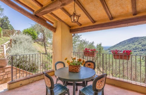 Mastiano Apartment | Dante 2 by Interhome