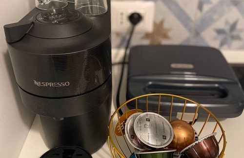 Quartiere XI Portuense Apartment | Dany & Manu House, suitable for families who want to experience Rome in peace