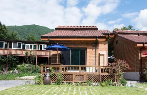 Danyang House | Danyang Soseonam Hwangto Village