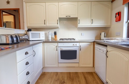 Moretonhampstead Cottage | DARTMOOR RETREAT LODGE, family friendly in Moretonhampstead