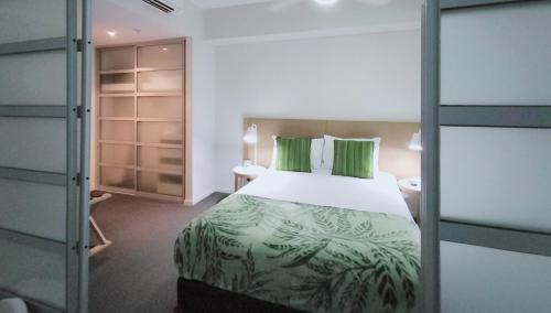 Darwin City Centre Hotel | Darwin Harbour Suites