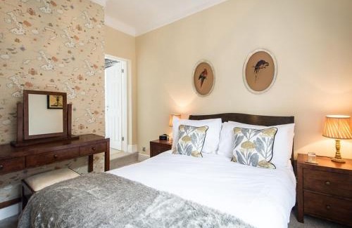 Shrewsbury Bed & Breakfast | Darwin's Townhouse
