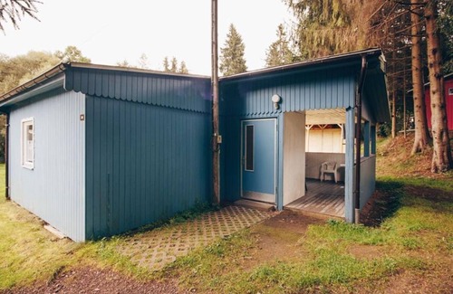 Ilmenau Apartment | Das Blaue Wunder - Bungalow 20 standard rate - Naturcamp Meyersgrund -