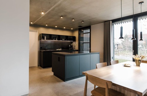 Wieck auf dem Darss House | Das.erste Design Ferienhaus Präsentiert: Film am Meer!