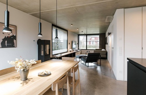 Wieck auf dem Darss House | Das.erste Design Ferienhaus Präsentiert: Film am Meer!
