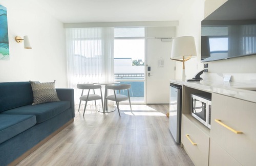 Southwest Orlando Hotel | DASKK Orlando Hotel near Universal Blvd, an Ascend Collection Hotel