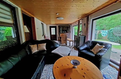 Loissin House | Dat Huus Gitti Summar