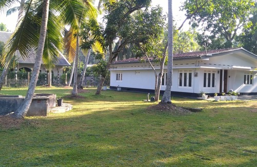 Hettimulla House | Dawlana Home - Entire Home in Bentota