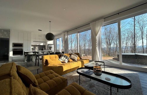La Conception Ski Chalet | DAX HOUSE: Luxury Stay in Tremblant