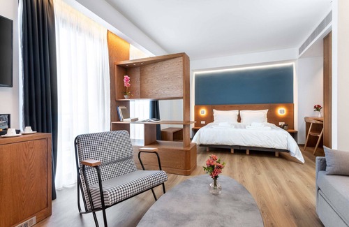Patras Hotel | DAYS City Suites