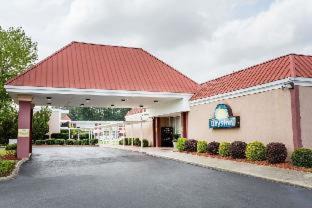 Goldsboro Hotel | Days Inn by Wyndham Goldsboro