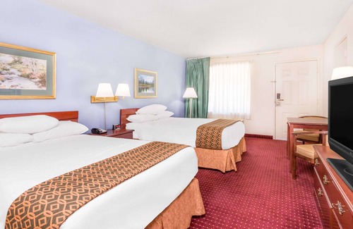 Lavonia Hotel | Days Inn by Wyndham Lavonia