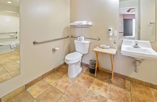 Lebec Hotel | Days Inn by Wyndham Lebec