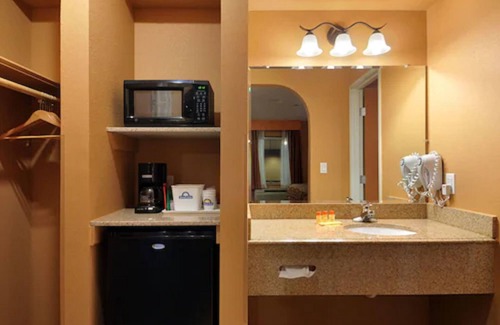 Lubbock Hotel | Days Inn by Wyndham Lubbock South