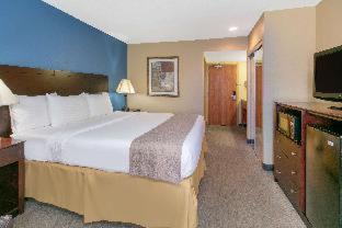 Tulsa Hotel | Days Inn by Wyndham Tulsa Central