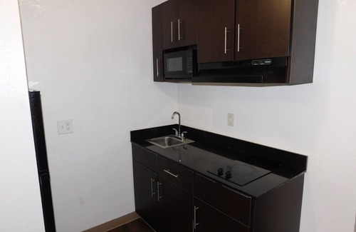 Oklahoma City Hotel | Days Inn by Wyndham Oklahoma City NW Expressway