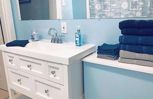 Dayton Apartment | Dayton! 5 Beds, Sleeps 10, 2 Bedrooms + WIFI