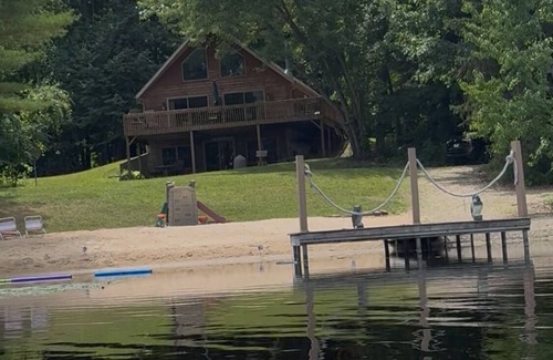 Galien House | Dayton Lake Cottages Southwest Michigan on 6 acres, near New Buffalo, Three Oaks