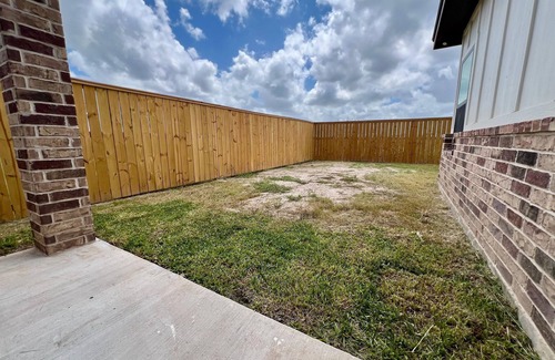 Brownsville Condo | Daytona Beach A - Modern & Cozy 3BD/2.5BA - WiFi