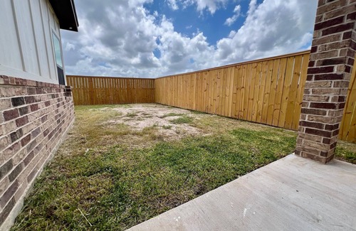 Brownsville Condo | Daytona Beach B - Sleek & Stylish 3BD/2.5BA - WiFi