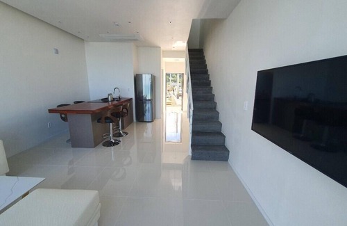 Pohang Villa | Daytona Pool Villa