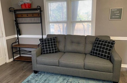 Canyon House | Daze Inn home
