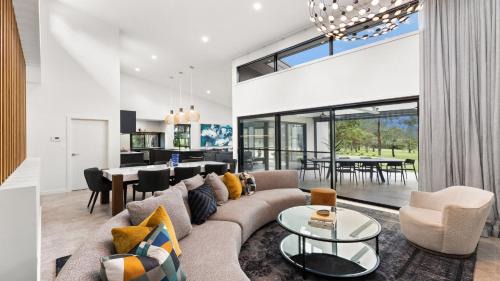 Pokolbin House | Daze Off