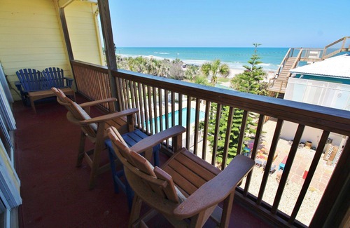 New Smyrna Beach Condo | ☀️Dazzling Ocean Views-Pet Friendly🐾Ocean Club at Turtle Mound 207☀️