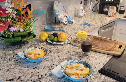 Kailua-Kona Condo | DAZZLING OCEAN VIEW, Oceanfront Complex close to town, dining & shopping