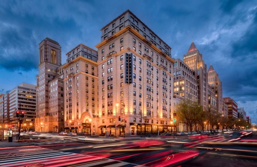 Connecticut Ave - K Street Apartment | DC Accessible King – Roll-In Shower & Comfort