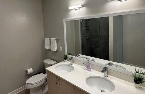 Alexandria West Apartment | DC’s Nearby Quite Haven, free one car parking