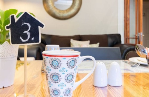 Oudtshoorn House | De Akker Guest House - Family