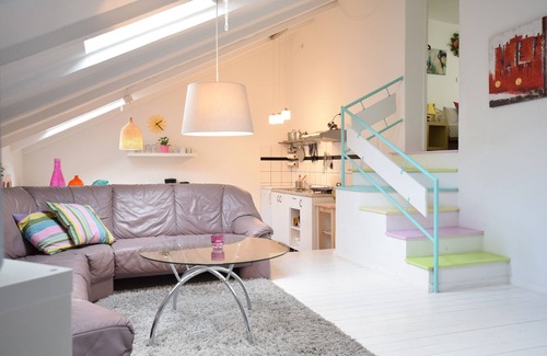 Friedrichshain-Kreuzberg Apartment | rainbow loft 9 in the heart of Kreuzberg