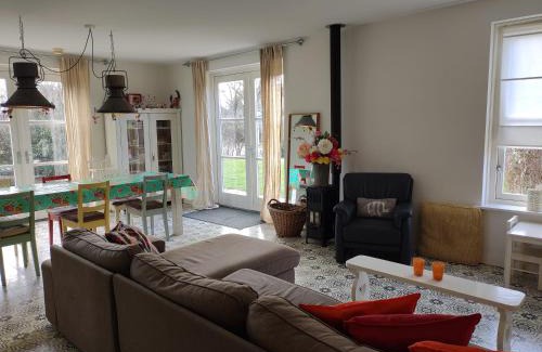 Dishoek House | DE DUINDISTEL Bed by the Sea