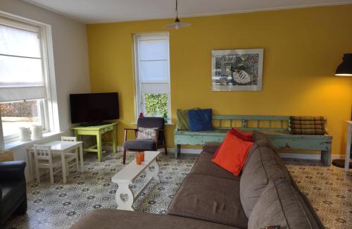 Dishoek House | DE DUINDISTEL Bed by the Sea