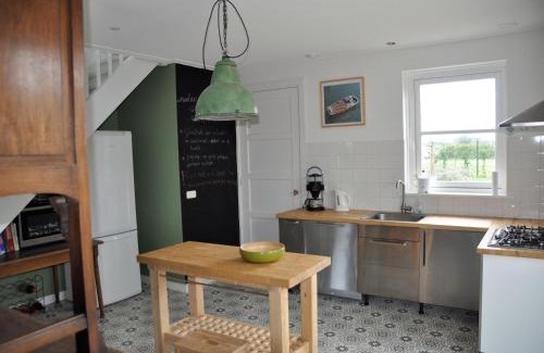 Dishoek House | DE DUINDISTEL Bed by the Sea