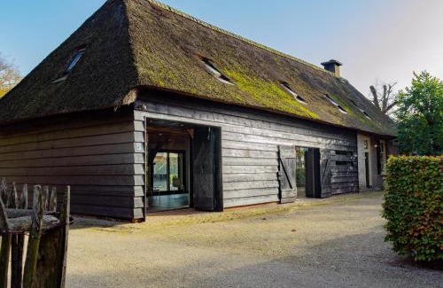 Verspreide huizen Ulvenhout House | De Jager