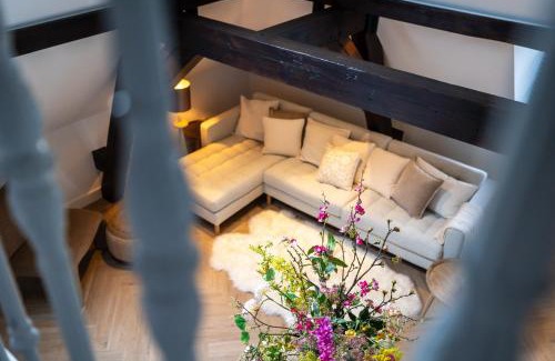 Loenen Apartment | De Kroonkamer