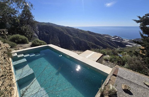 Polopos House | De la Luz Ecolodge by Tiny Away