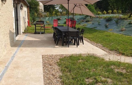 Rivarennes House | de la salle gite 8 personnes à la campagne avec jacuzzi 4 chambres 3 WC