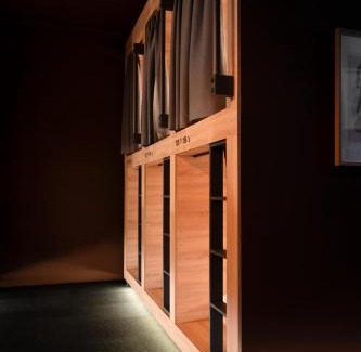 Zuidwal Hotel | De Lola Podshotel