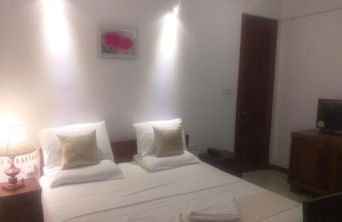 Katugastota Hotel | De Mansion Hotels
