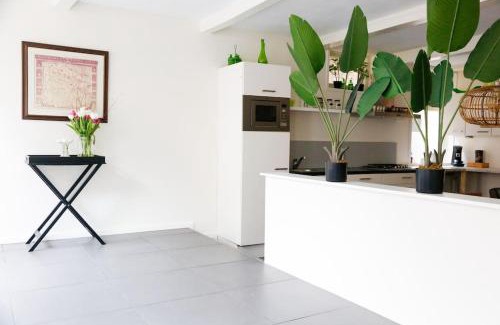 Woudsend House | De Oude Zeilmakerij, groot, sfeervol vakantiehuis.