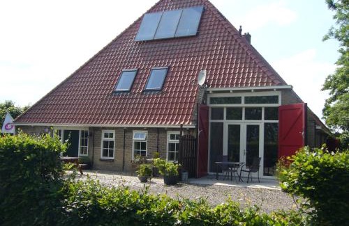 Municipality of De Friese Meren Bed & Breakfast | de Stjelp Pleats