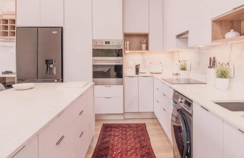 Stellenbosch Central Apartment | De Waal Grandeur Apartment