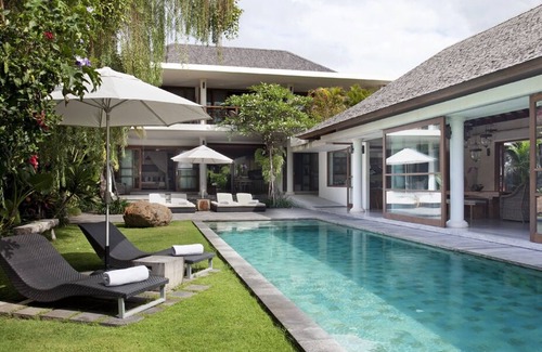 Berawa Villa | Dea Villas - Sarasvati, 4 Bedrooms in Canggu