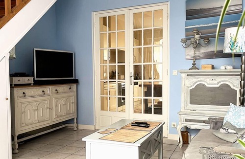 Etaples House | Deceptively Spacious Fishermans House