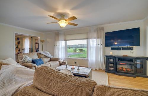 Bealeton House | Deck and Pasture Views! Bealeton Farmhouse Escape